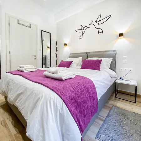 Apartment Juliets+ In The Heart Of Athens!